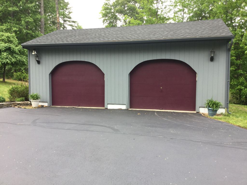 12 Old Coach Road Londonderry, NH 03053 - Photo 3 of 33