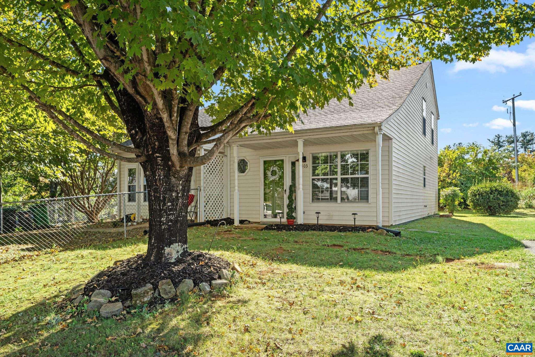 403 Riverside Avenue Charlottesville, VA 22902 - Photo 3 of 27 Gallery Image 3