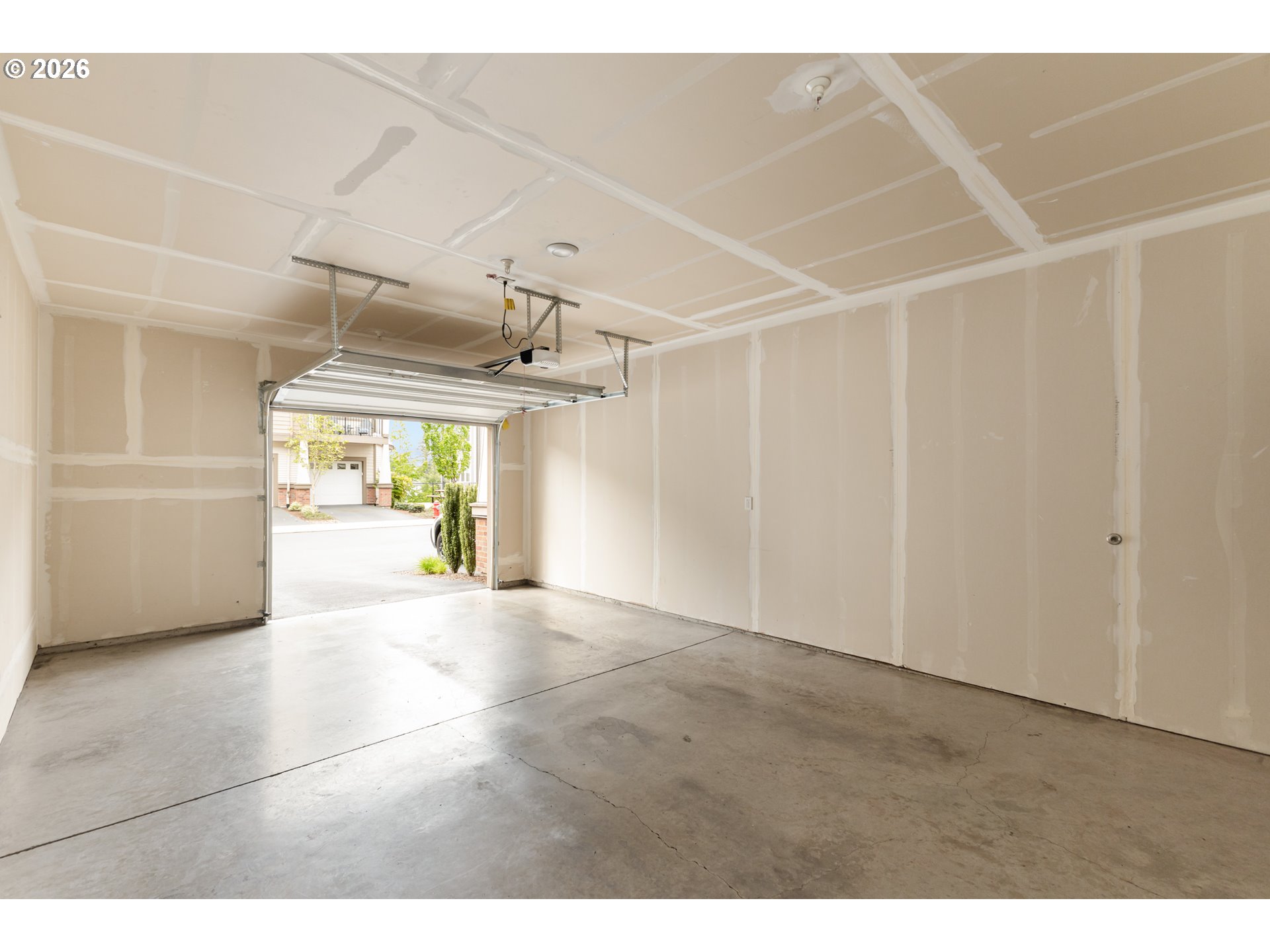 17137 Southwest Appledale Road, Unit 304 Beaverton, OR 97007 - Photo 27 of 33