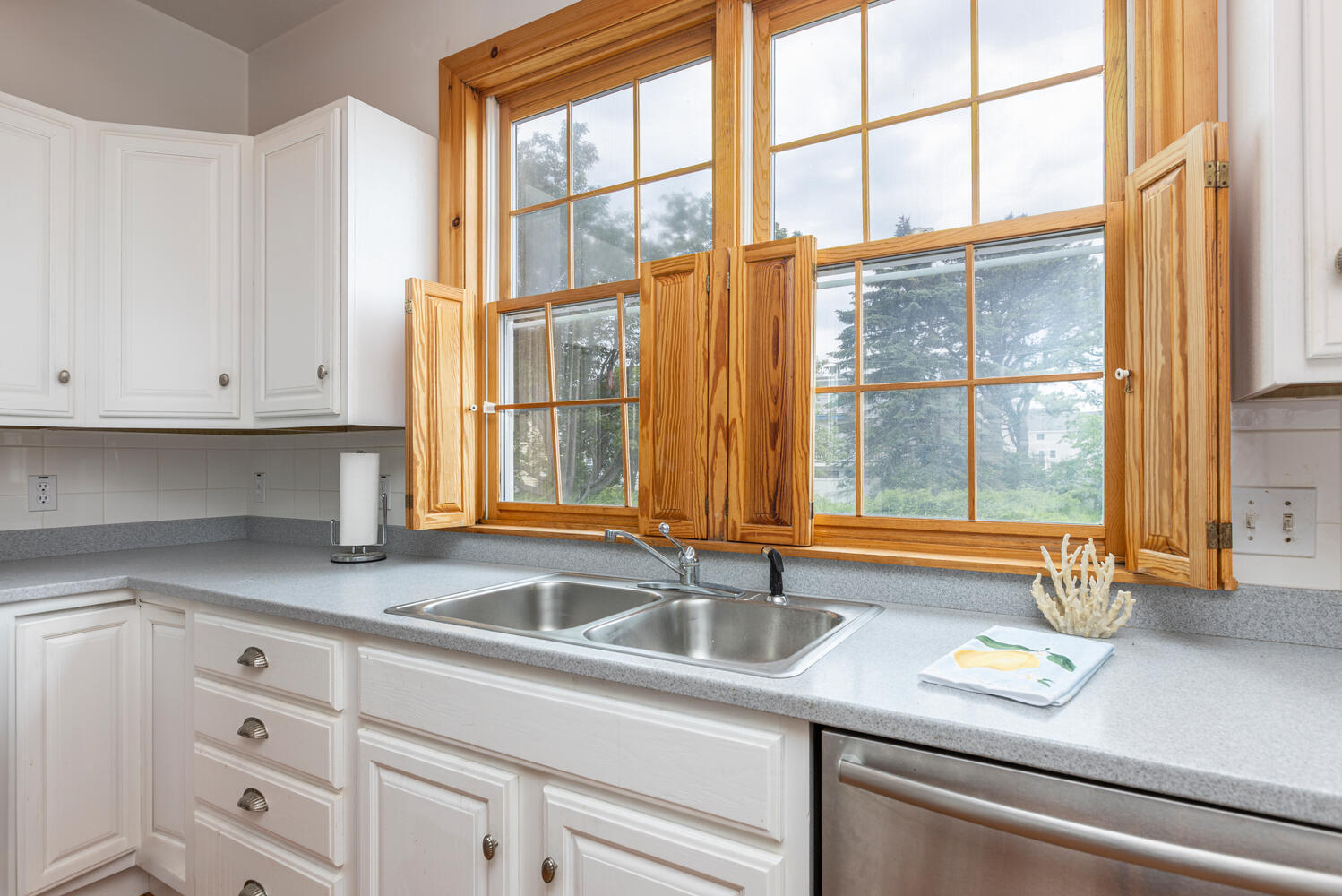 11 Blaine Road Old Orchard Beach, ME 04063 - Photo 15 of 70 Kitchen