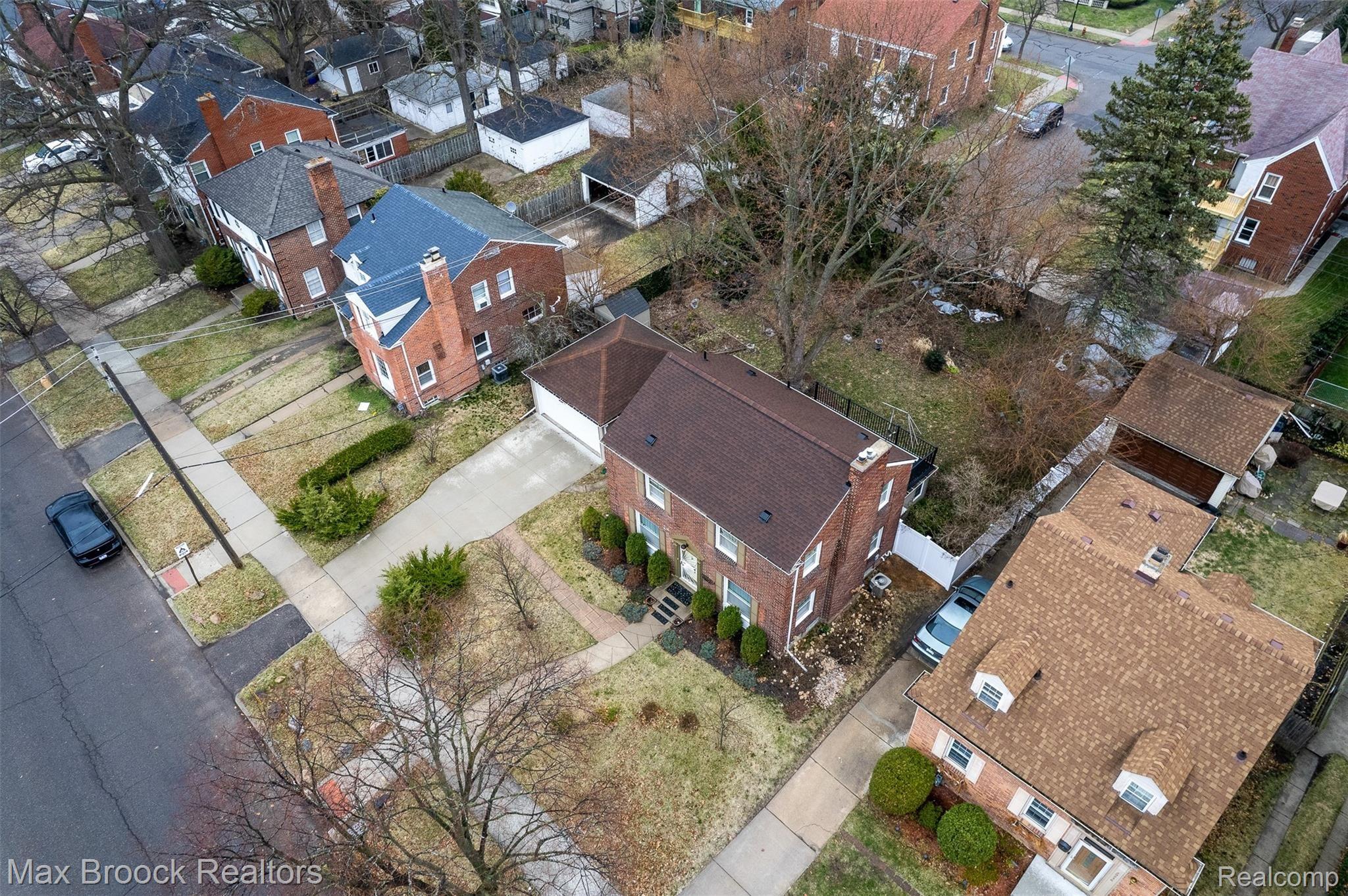 20250 Picadilly Road Detroit, MI 48221 - Photo 4 of 47 Ariel overhead picture