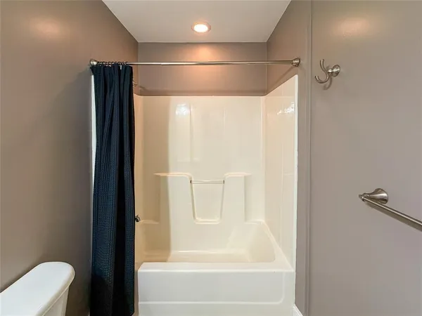 $238,438 | 9221 Warren Drive, Linesville, PA 16424