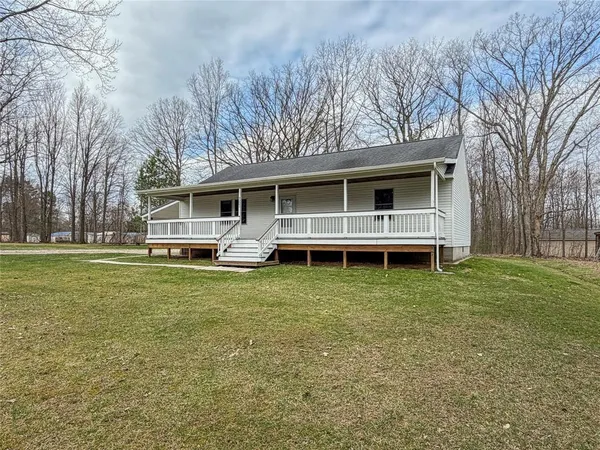 $238,438 | 9221 Warren Drive, Linesville, PA 16424