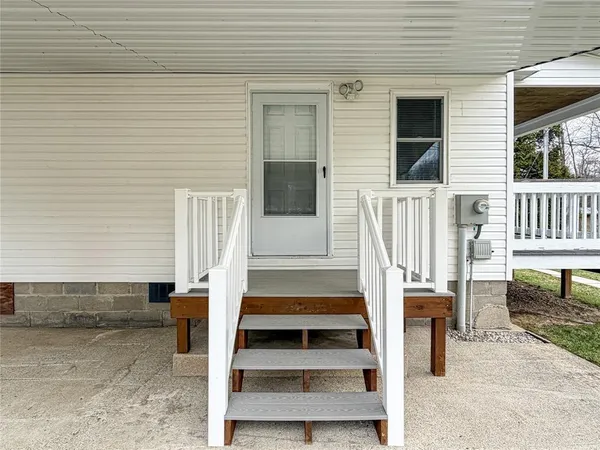 $238,438 | 9221 Warren Drive, Linesville, PA 16424