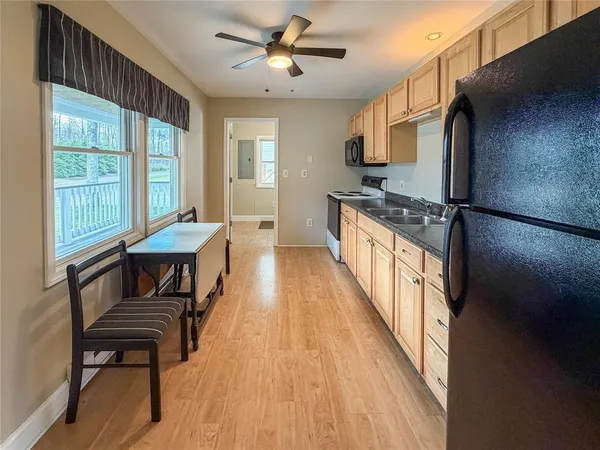 $238,438 | 9221 Warren Drive, Linesville, PA 16424