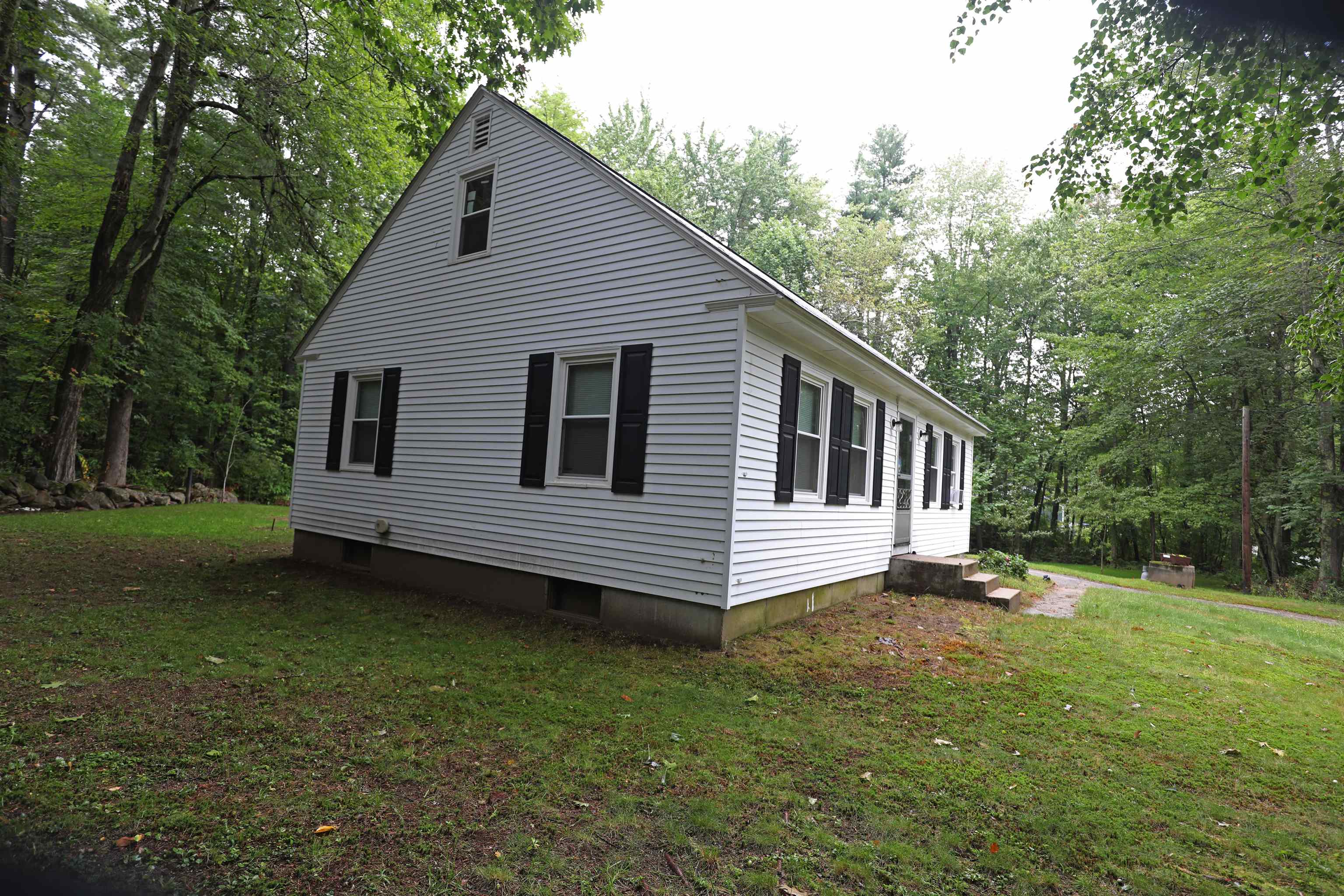 378 Melendy Road Milford, NH 03055 - Photo 31 of 38