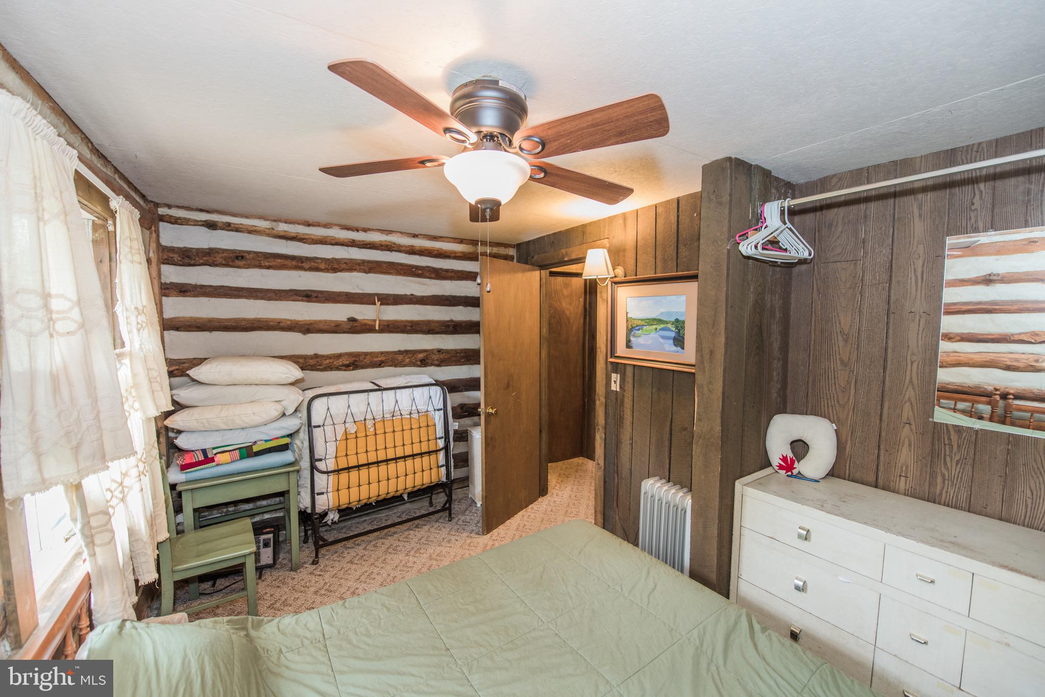 1515 Fort Valley Road Luray, VA 22835 - Photo 11 of 148 Main Cabin - Bedroom