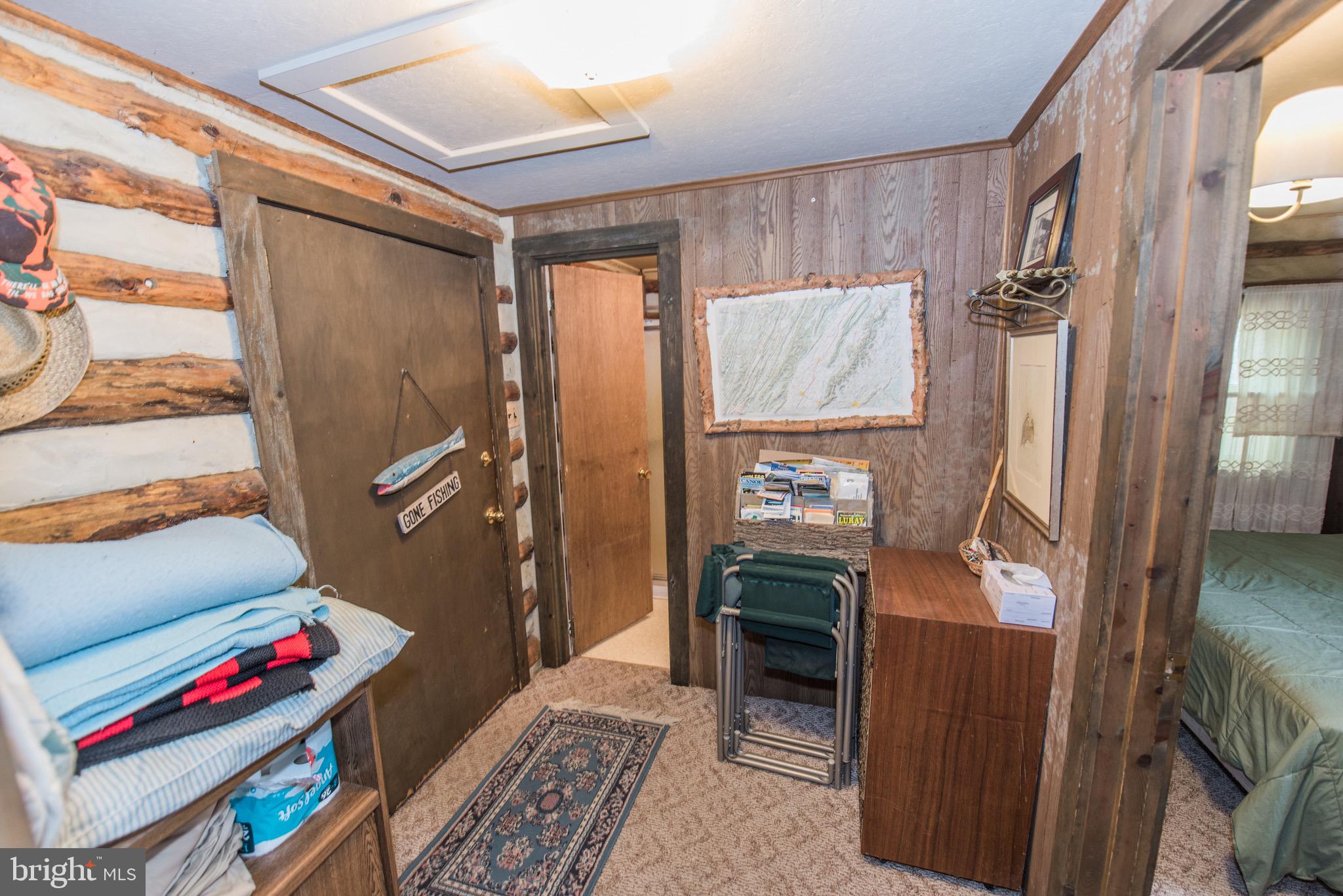 1515 Fort Valley Road Luray, VA 22835 - Photo 7 of 148 Main Cabin - Entrance