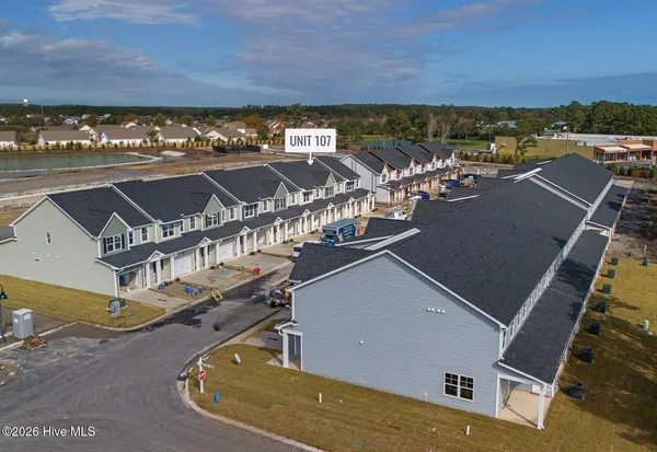 $389,900 | 235 Cline Way, Unit 107 1809 LIVE OAK, Beaufort, NC 28516