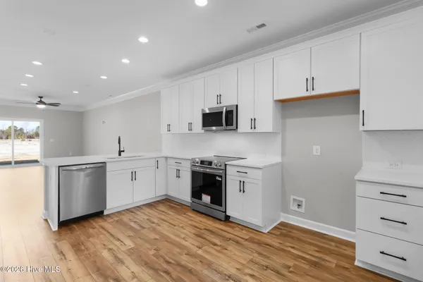 $389,900 | 235 Cline Way, Unit 107 1809 LIVE OAK, Beaufort, NC 28516