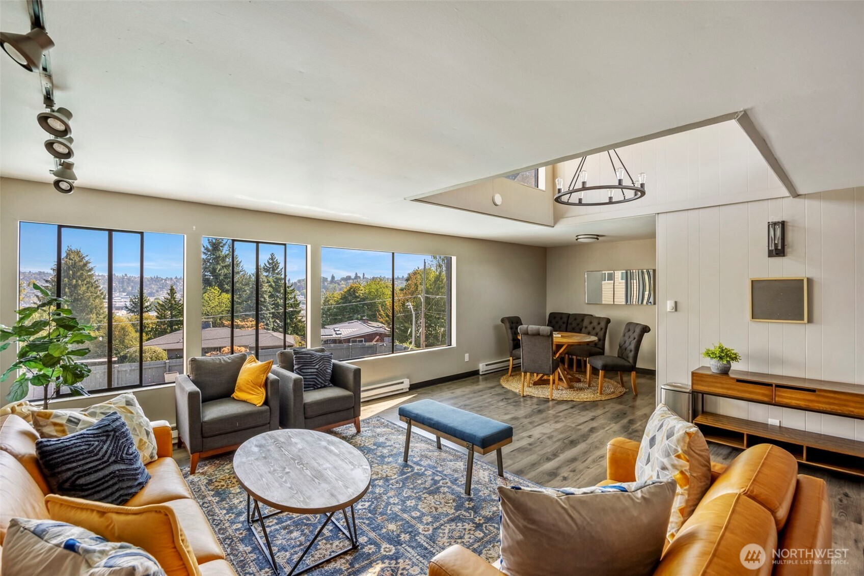 3601 24th Avenue West, Unit 207 Seattle, WA 98199 - Photo 17 of 29