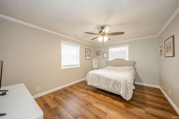 $500,000 | 1909 West 600 S Road South, Muncie, IN 47302