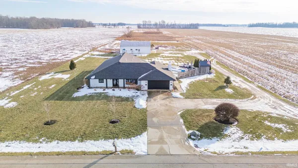 $500,000 | 1909 West 600 S Road South, Muncie, IN 47302