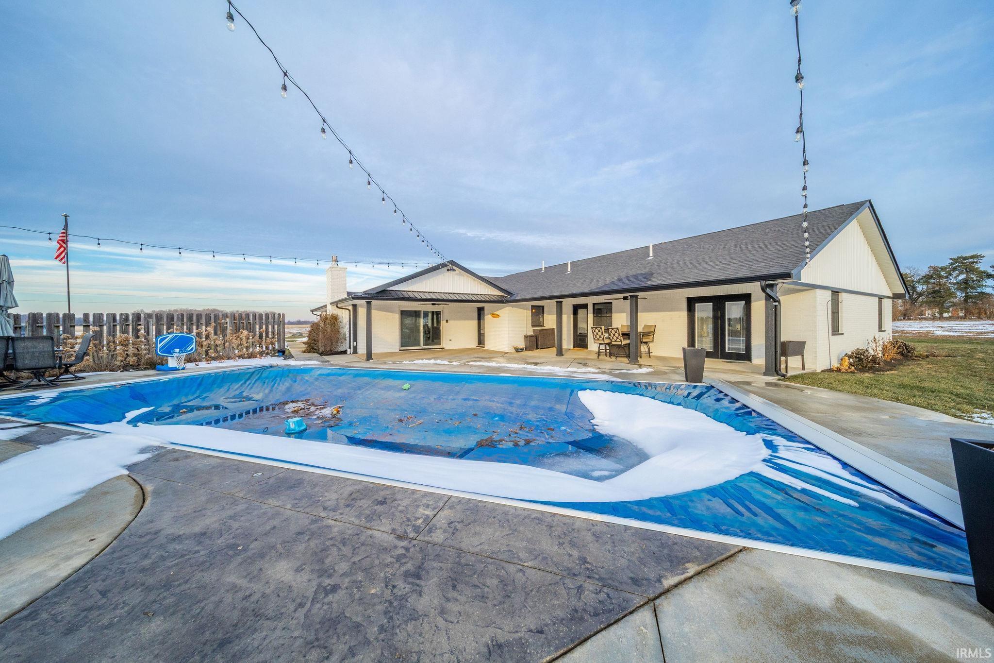 1909 West 600 S Road South Muncie, IN 47302 - Photo 5 of 35