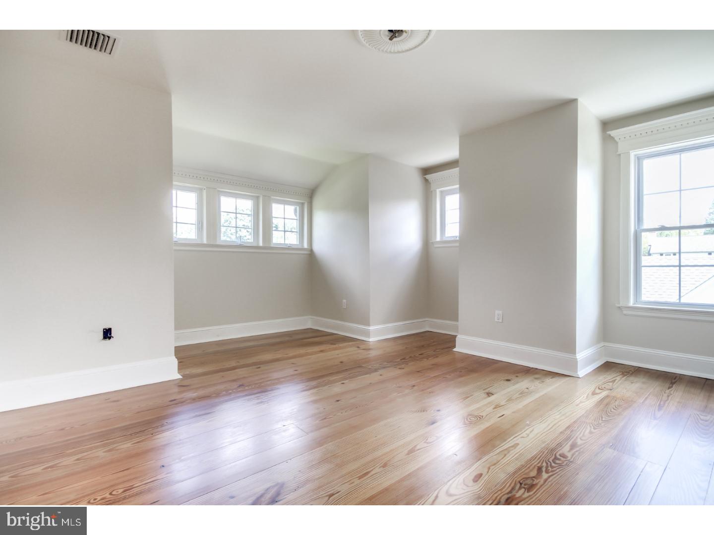 416 Old Lancaster Road Berwyn, PA 19312 - Photo 12 of 25