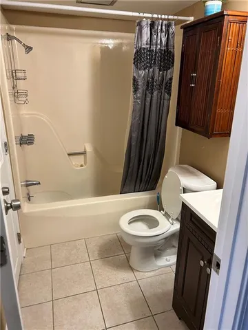 $1,000 | Undisclosed Address, Metairie, LA 70001