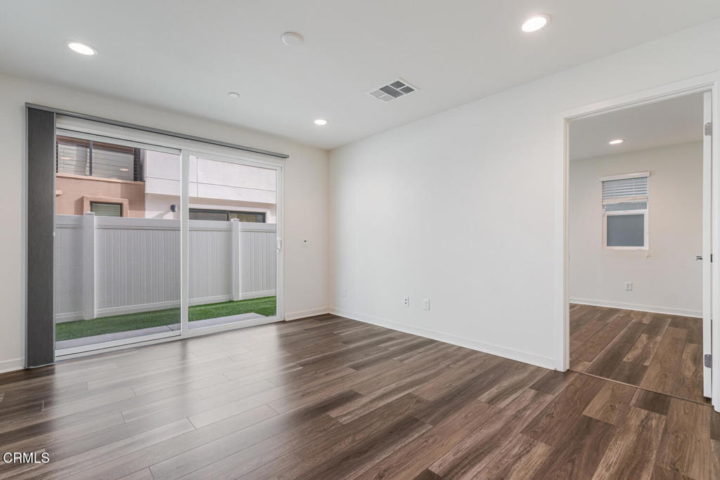 1085 Canal Street Oxnard, CA 93035 - Photo 36 of 51