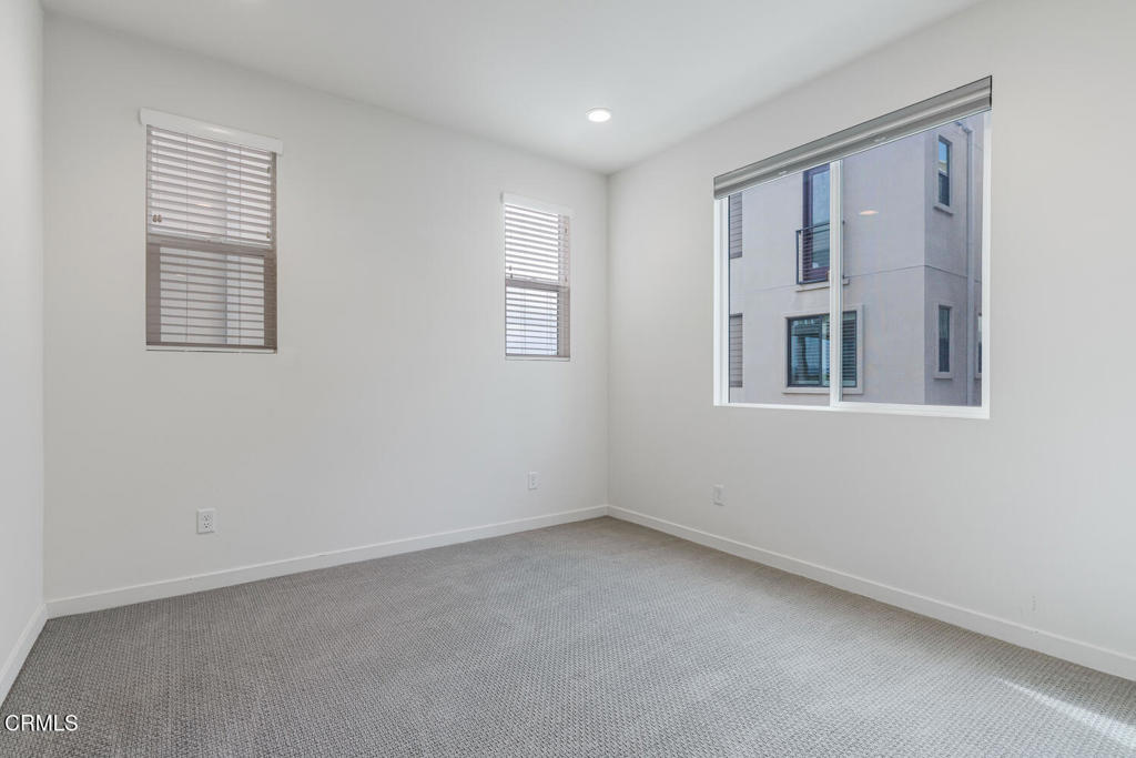 1085 Canal Street Oxnard, CA 93035 - Photo 41 of 51