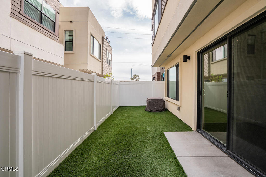 1085 Canal Street Oxnard, CA 93035 - Photo 45 of 51