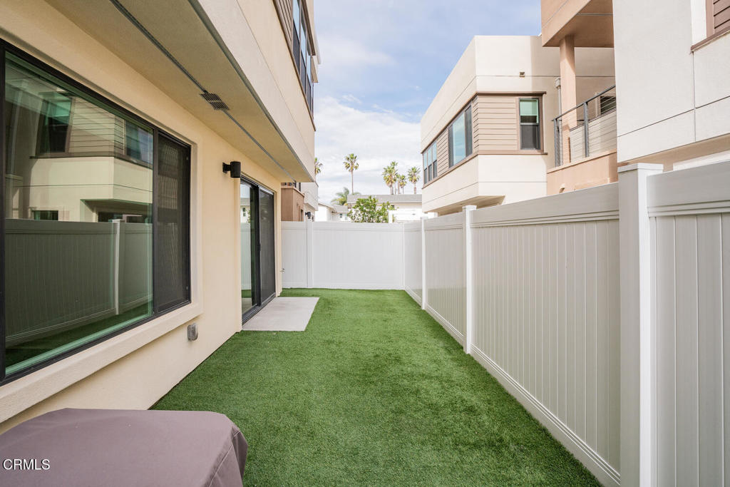 1085 Canal Street Oxnard, CA 93035 - Photo 47 of 51