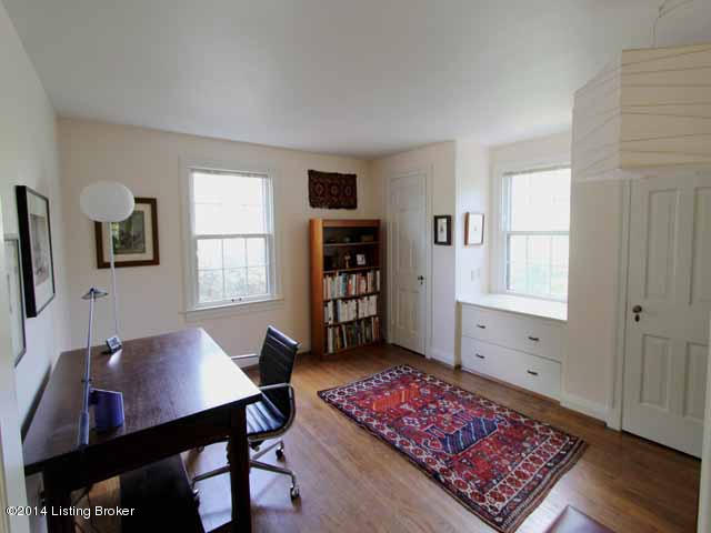 1722 Gresham Road Louisville, KY 40205 - Photo 23 of 40 24 Upstairs 2nd Bedroom