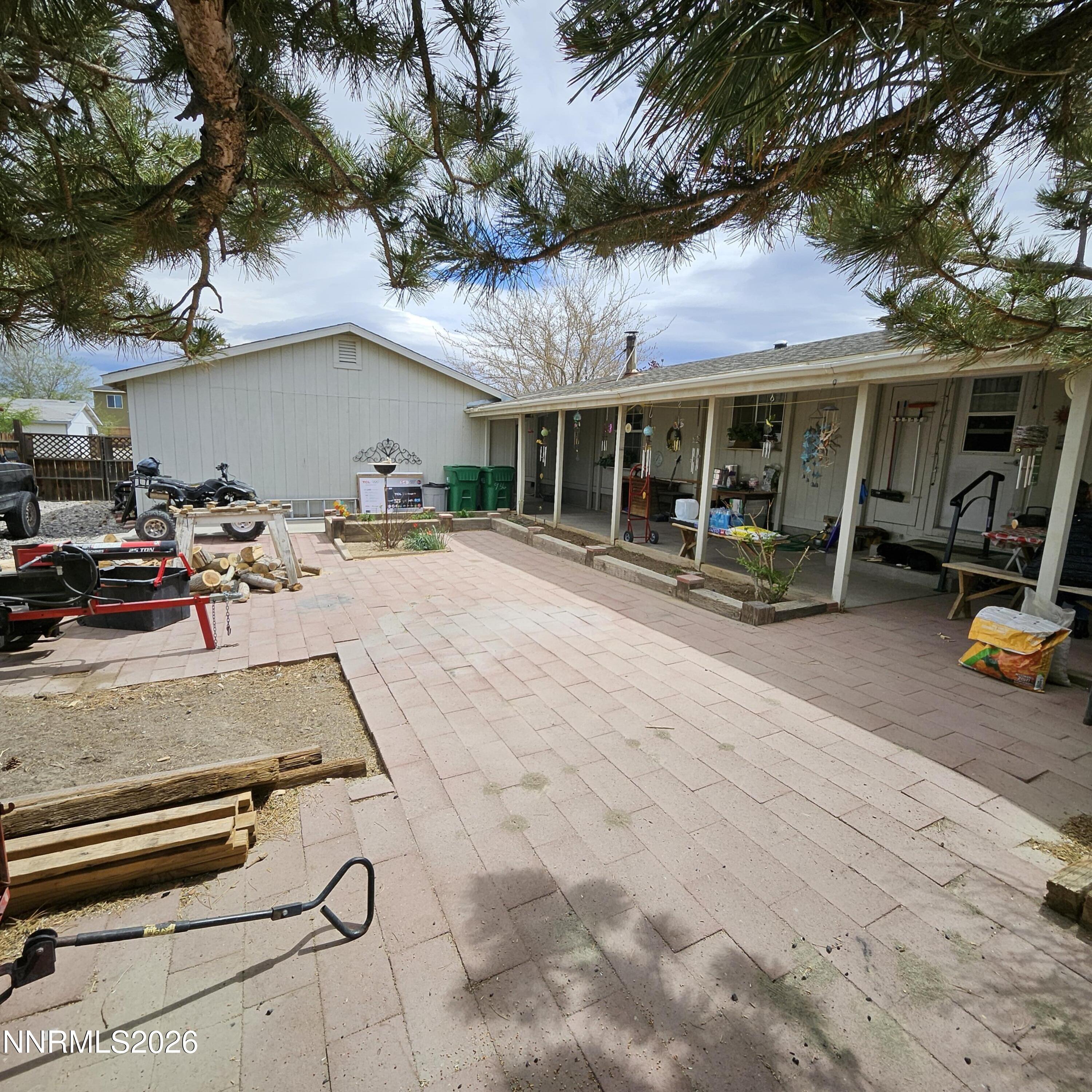 936 Jasper Way Fernley, NV 89408 - Photo 8 of 17 20260415_135304