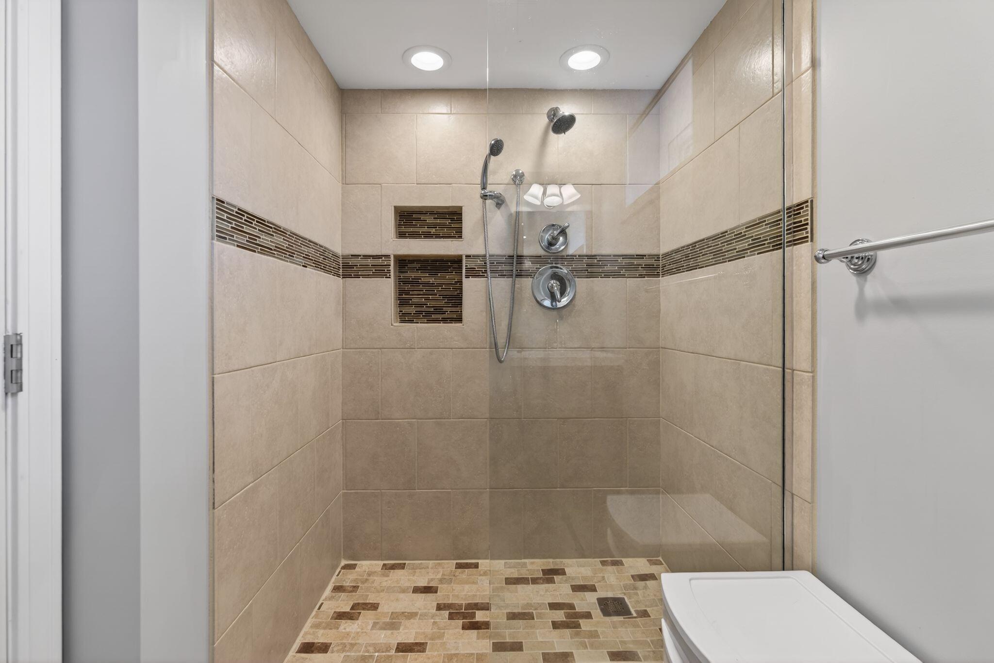 6 Colonial Drive Saco, ME 04072 - Photo 50 of 63 62_DSC08545