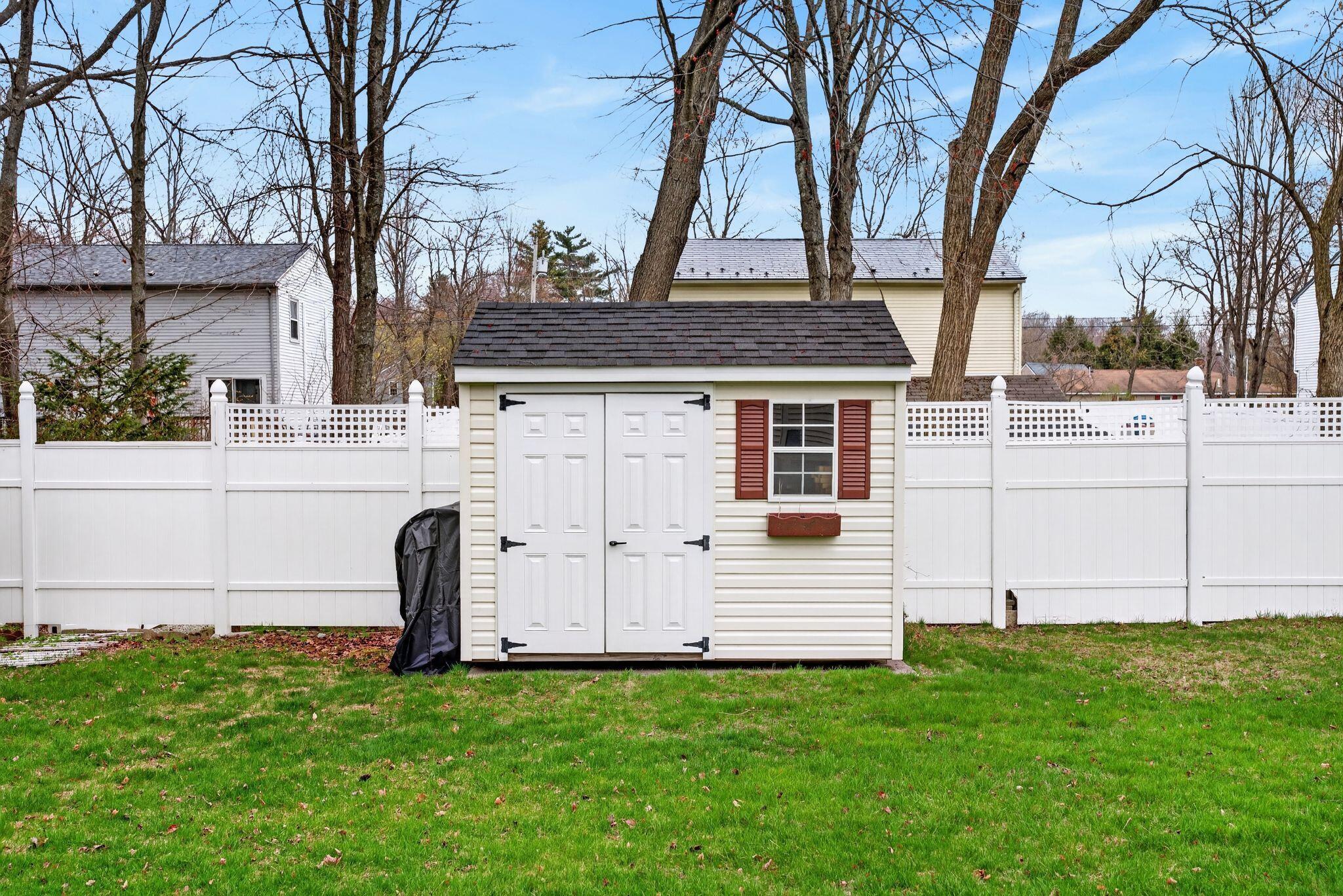 6 Colonial Drive Saco, ME 04072 - Photo 8 of 63 8_DSC08275