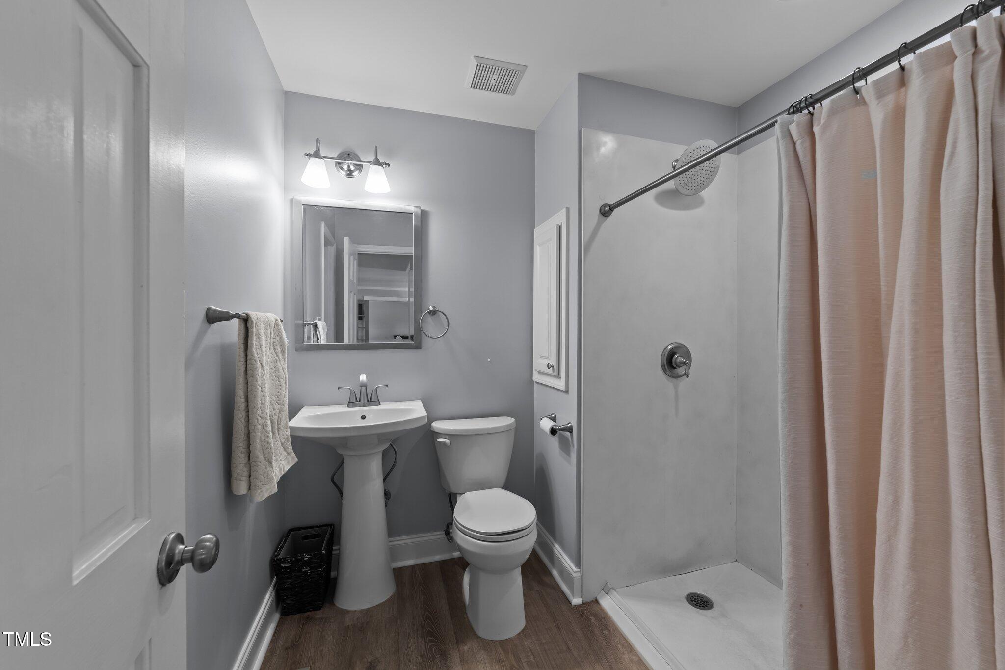 8700 Crowder Road Raleigh, NC 27603 - Photo 18 of 36 28-web-or-mls-VB4A7577