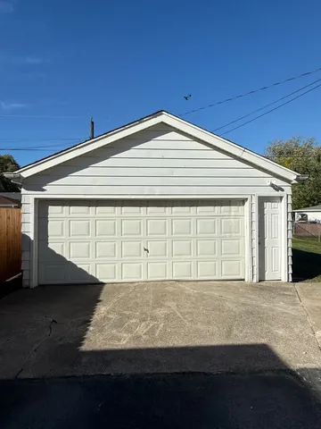 a view of a house with an empty space