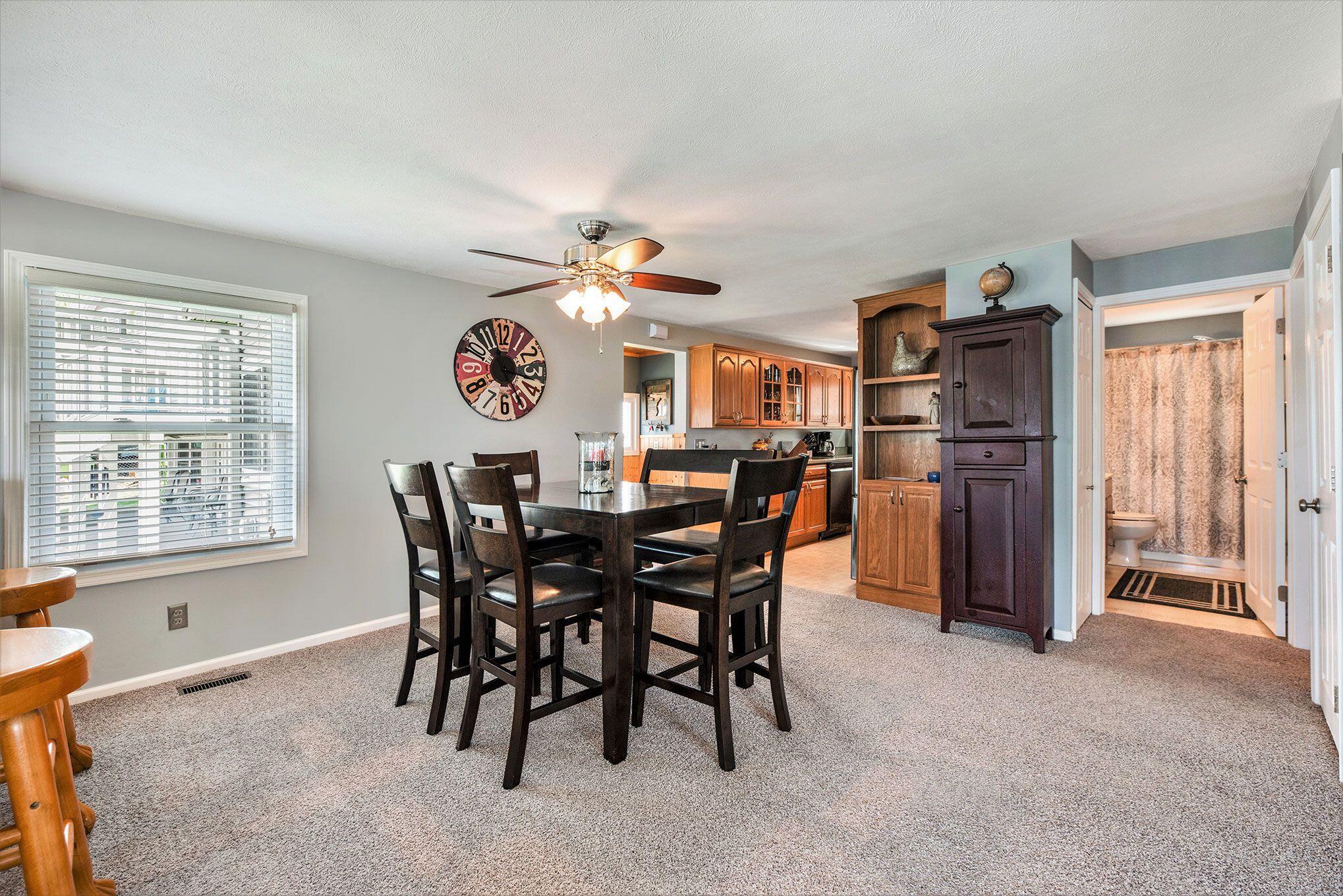 5698 Cutler Road Lakeview, MI 48850 - Photo 12 of 36 fq6qi08I