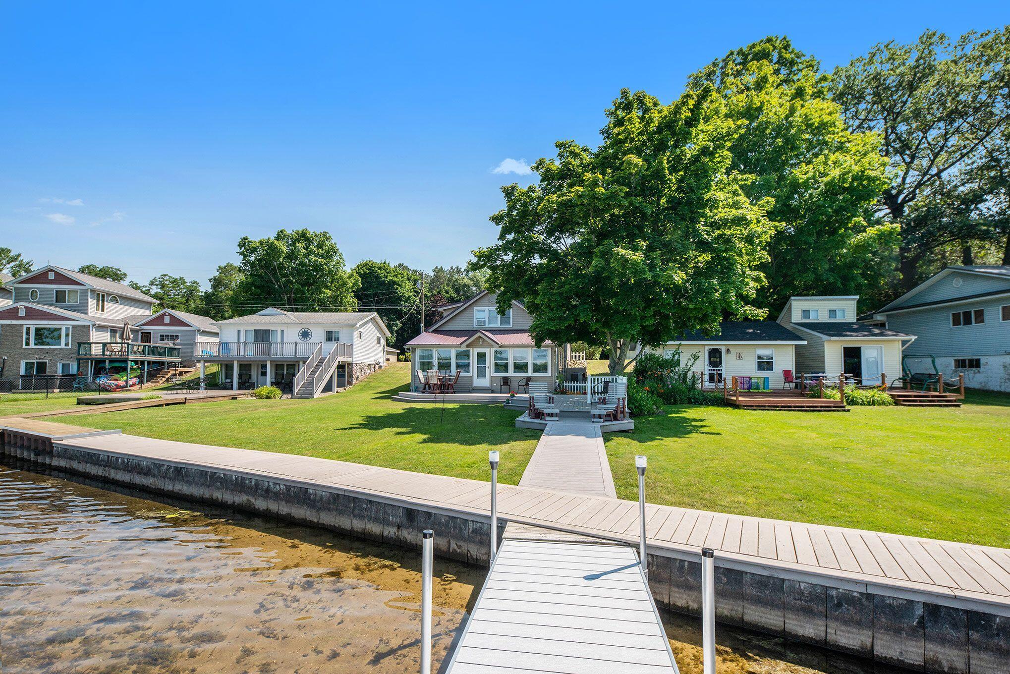 5698 Cutler Road Lakeview, MI 48850 - Photo 5 of 36 NHGn63-Q