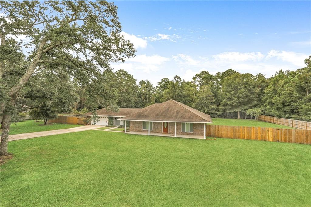 132 Rue Royal Slidell, LA 70461 - Photo 2 of 21 Gallery Image 2