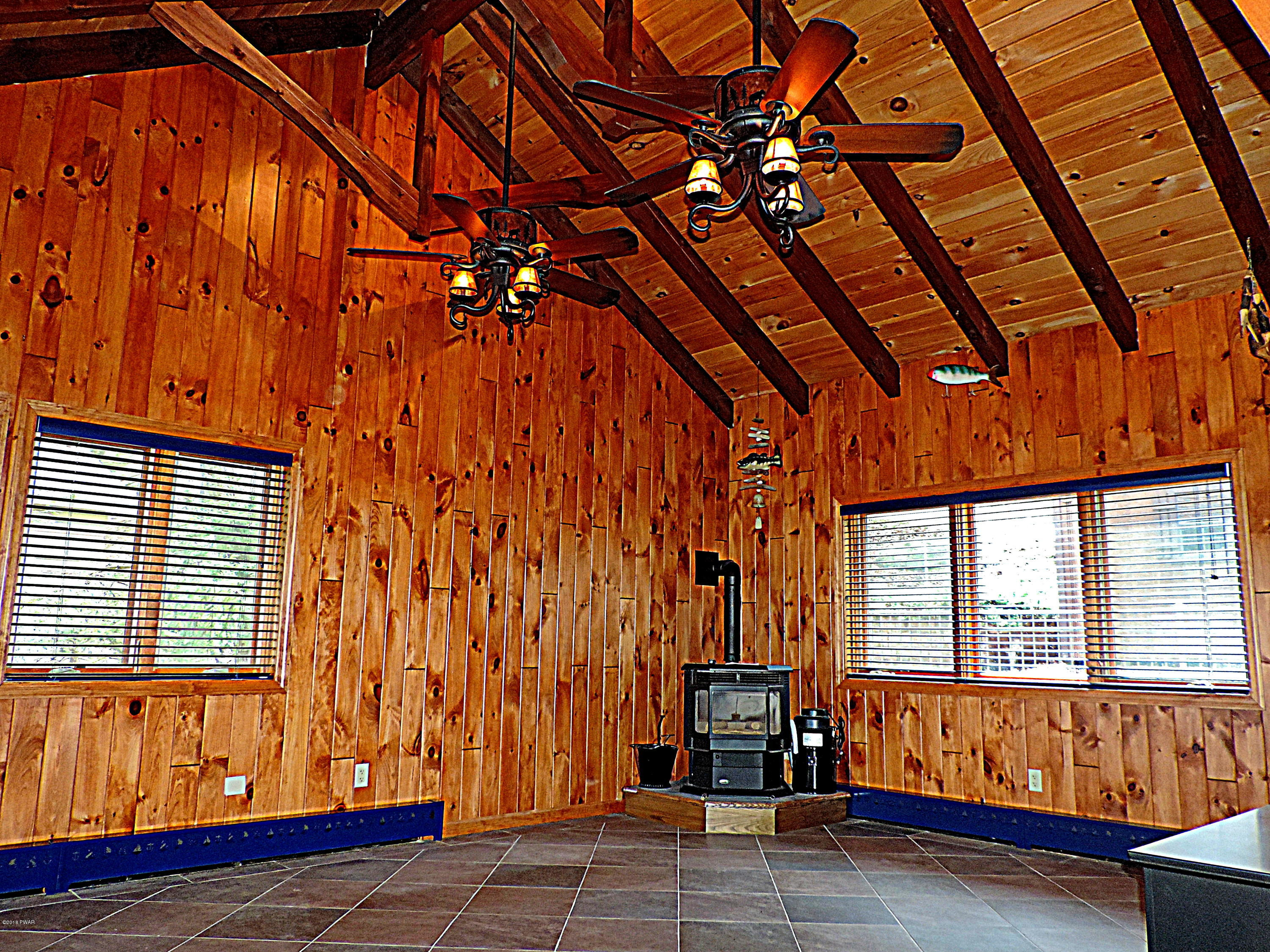 92 Ledge Road Lakeville, PA 18438 - Photo 19 of 59 Rockledge 052