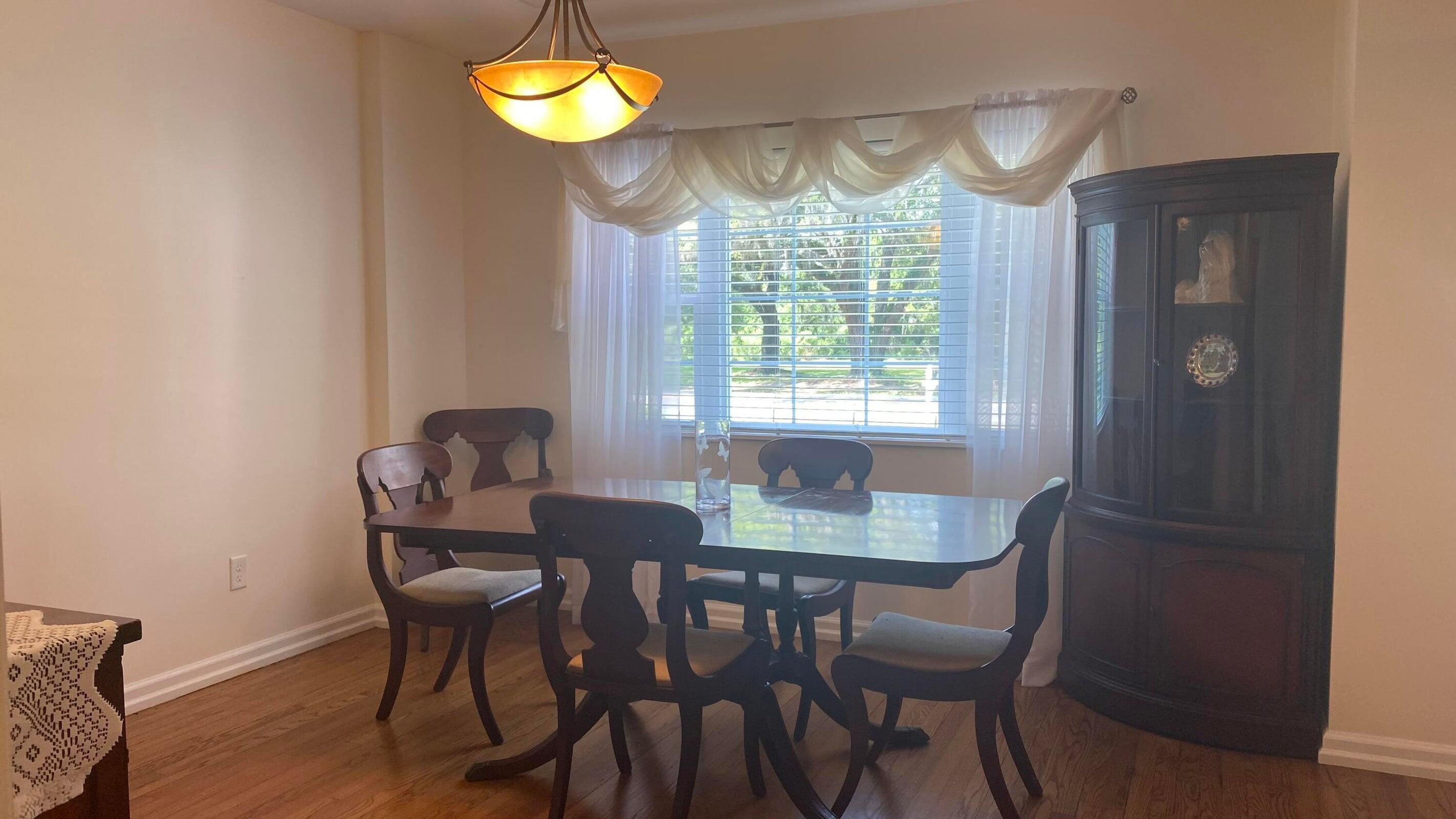 1929 Camp Road Charleston, SC 29412 - Photo 20 of 23 20250107015334896204000000-o