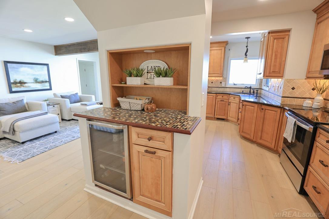 2769 Lakeshore Road Applegate, MI 48401 - Photo 13 of 78 50195832-fa8ae735-4577-4690-909e-467f8b3a1917.JPG