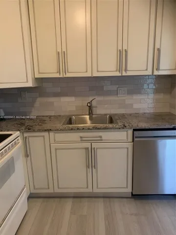 $1,500 | 1830 Southwest 81st Avenue, Unit 4305, North Lauderdale, FL 33068