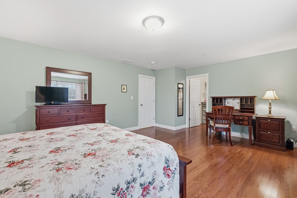 90 Rangeway Road, Unit 204 Billerica, MA 01862 - Photo 20 of 41