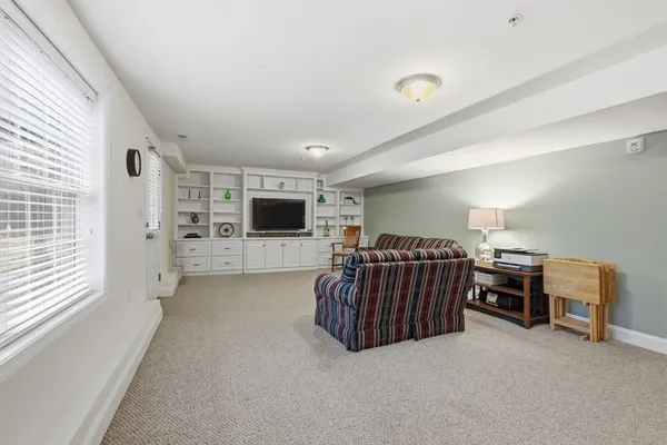 $619,900 | 90 Rangeway Road, Unit 204, Billerica, MA 01862