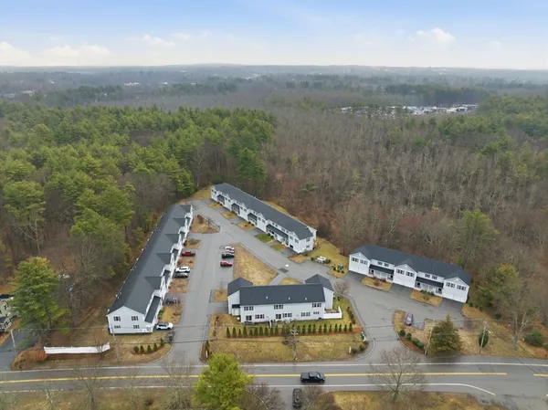 $619,900 | 90 Rangeway Road, Unit 204, Billerica, MA 01862