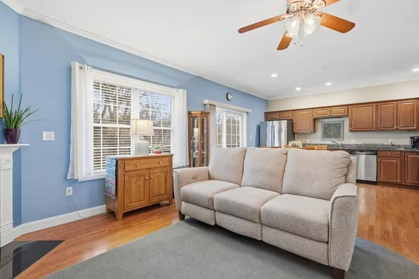 $619,900 | 90 Rangeway Road, Unit 204, Billerica, MA 01862