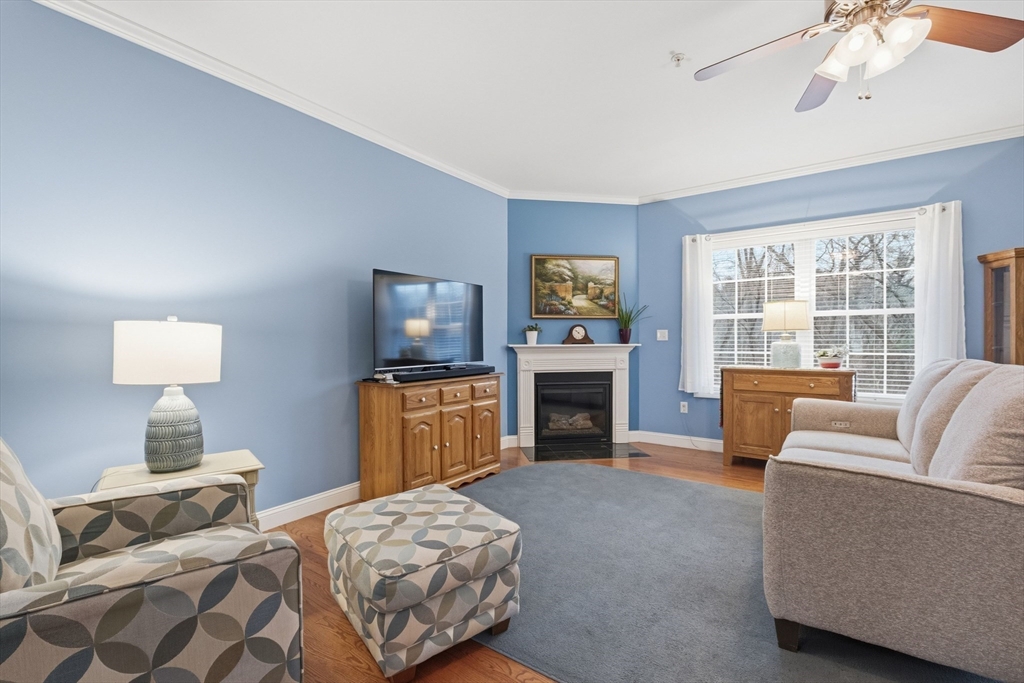 90 Rangeway Road, Unit 204 Billerica, MA 01862 - Photo 8 of 41