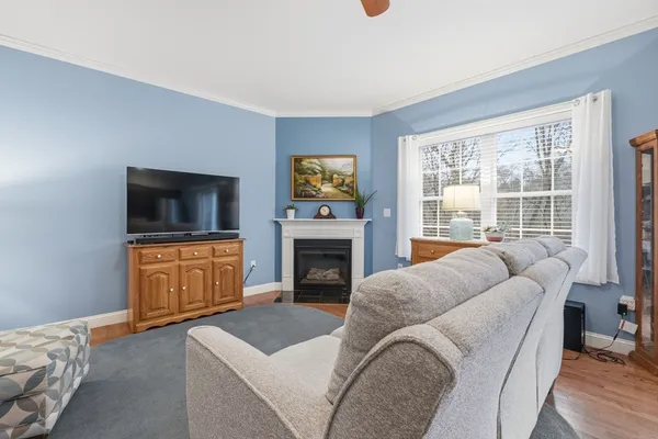 $619,900 | 90 Rangeway Road, Unit 204, Billerica, MA 01862