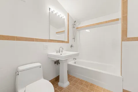 $820,000 | 300 Communipaw Avenue, Unit 234, Jersey City, NJ 07304