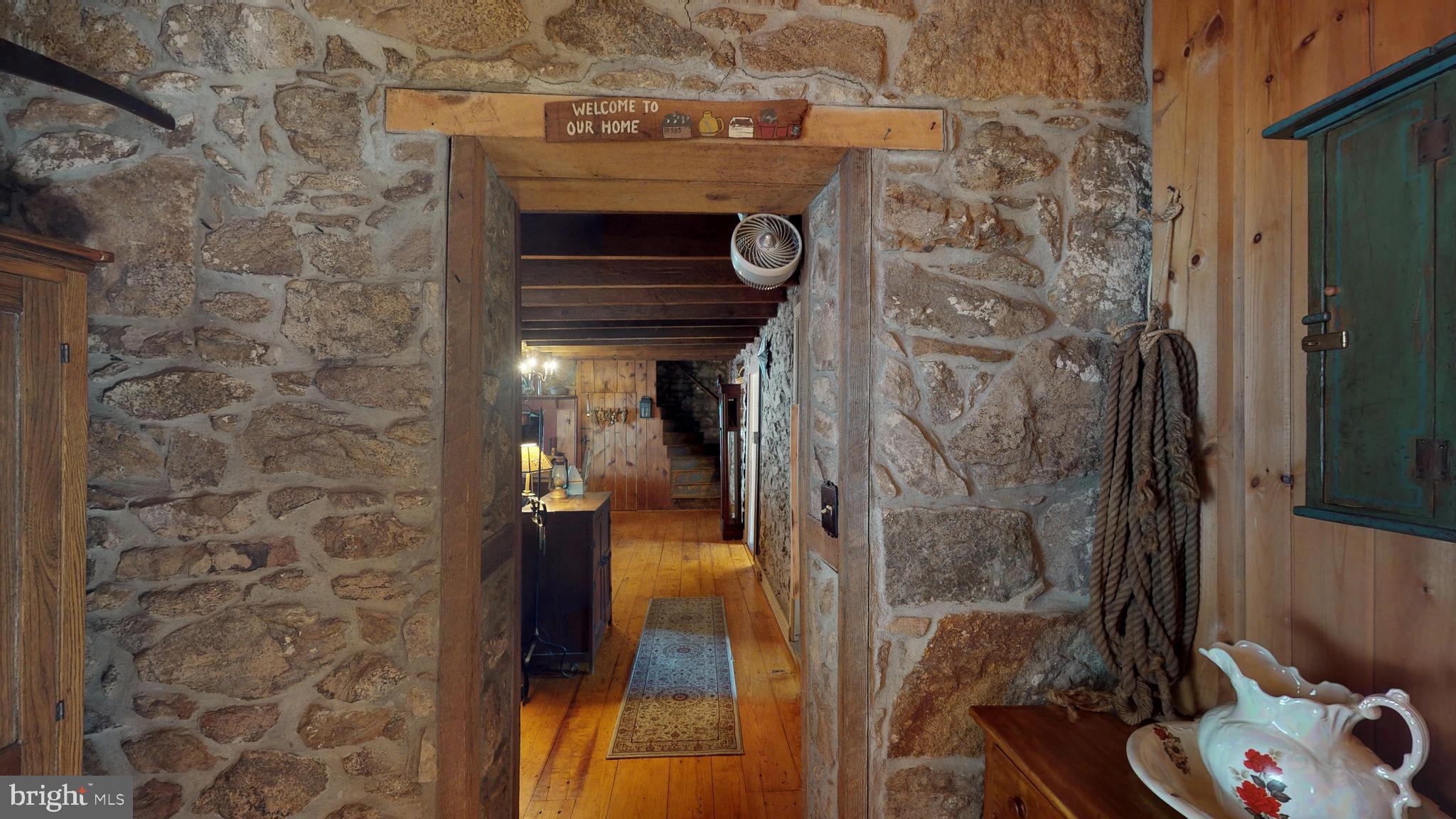 545 County Line Road Riegelsville, PA 18077 - Photo 17 of 61