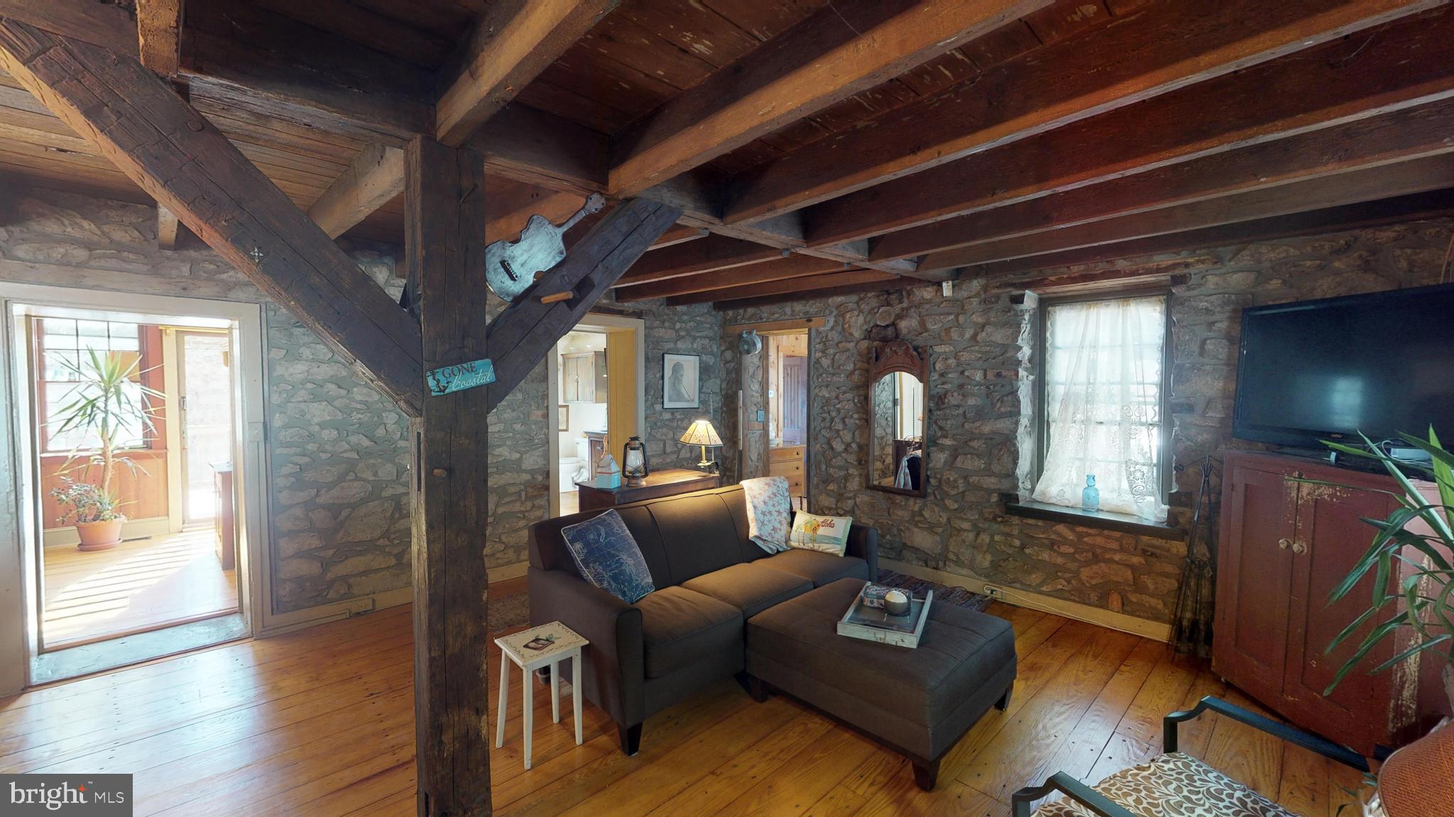 545 County Line Road Riegelsville, PA 18077 - Photo 7 of 61