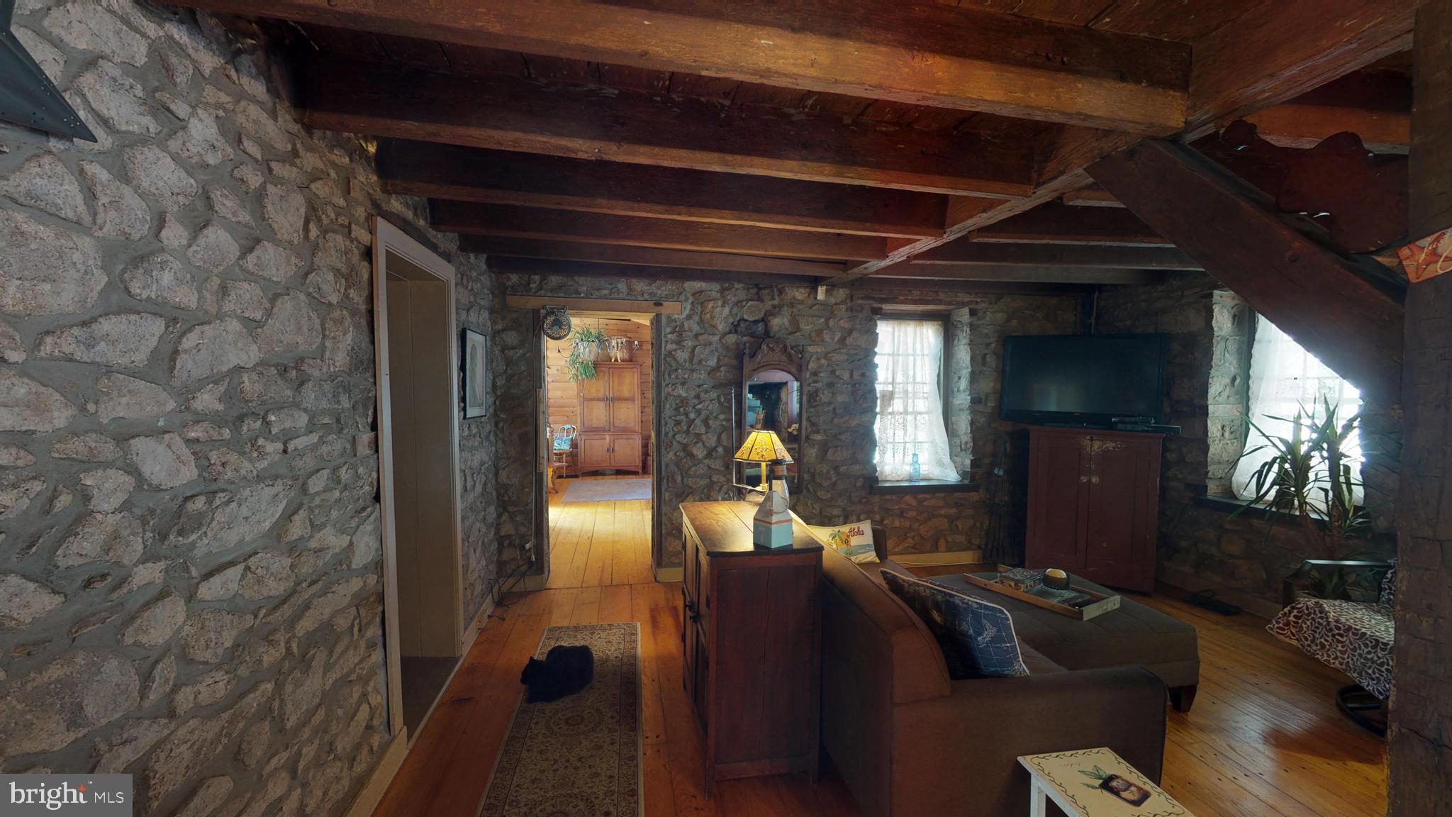 545 County Line Road Riegelsville, PA 18077 - Photo 8 of 61