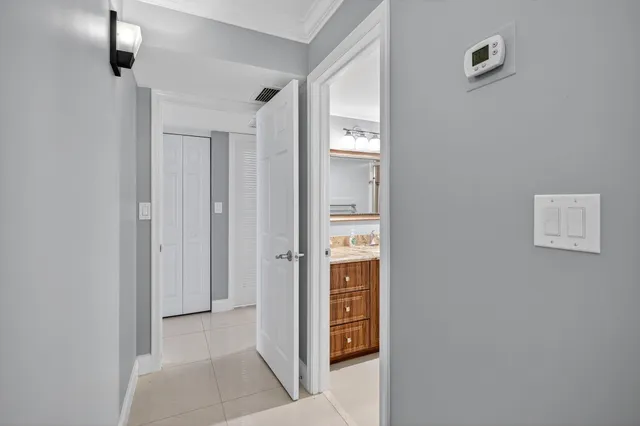 $480,000 | 1149 Hillsboro Mile, Unit 504, Hillsboro Beach, FL 33062