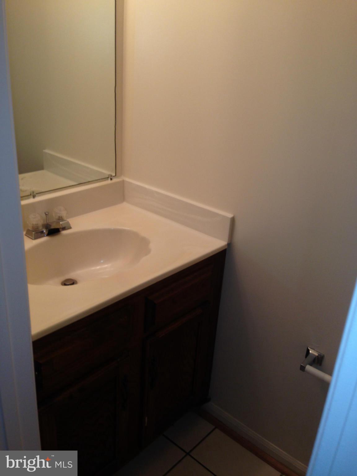 7473 Lone Star Road Lorton, VA 22079 - Photo 14 of 29 Bath