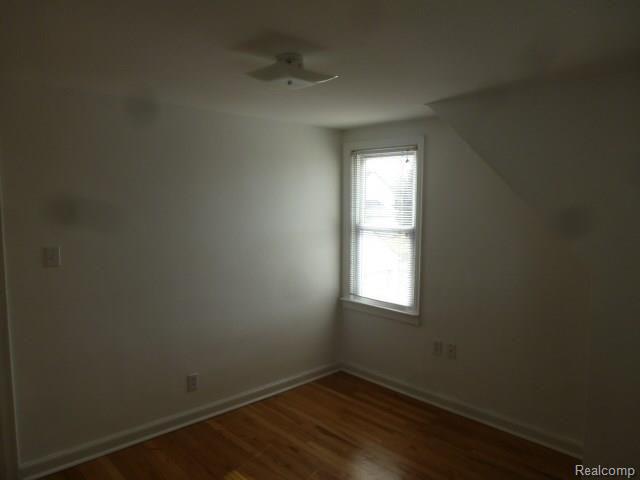 1812 John R Road Troy, MI 48083 - Photo 9 of 20